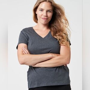 NWT Pact organic gray v neck t size small